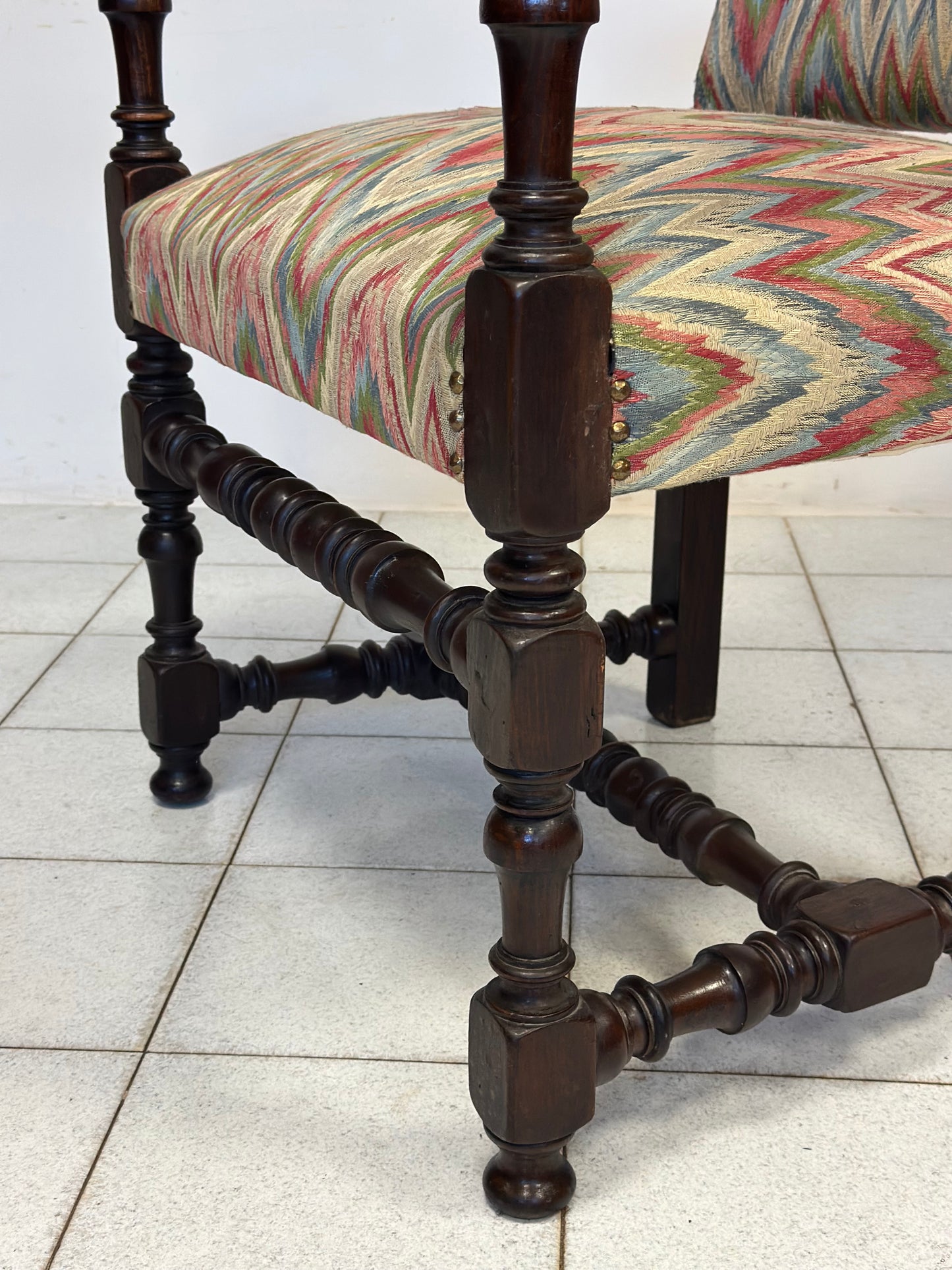 Trono a rocchetto Luigi
XIV lombardo noce