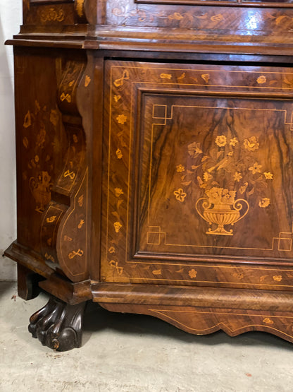 Credenza vetrina olandese .XIX secolo