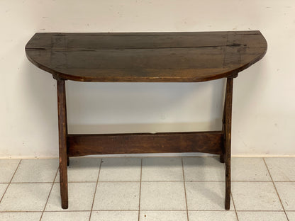 Consolle mezzo tavolo . XVIII secolo