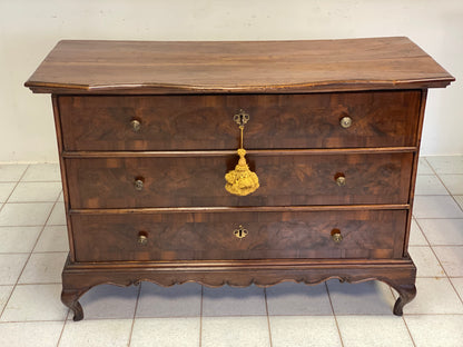 Louis XV Chest of Drawers. Emilia Modena 700