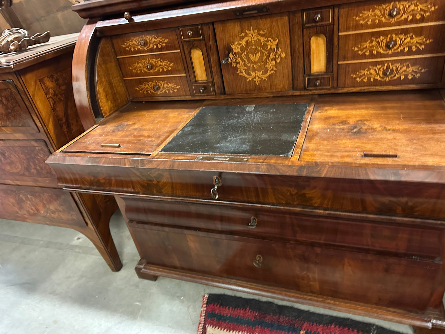 Trumeau biedermeier . Vienna primi del XIX secolo