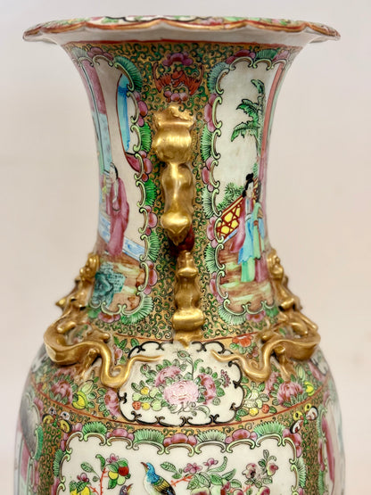 Vaso in porcellana Famiglia Rosa . Cina XIX secolo