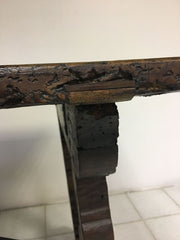 Tavolo fratino in noce . XVII secolo