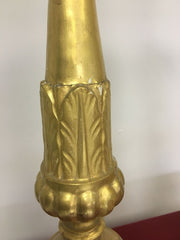 Coppia di candelieri lombardi oro zecchino . Fine 700