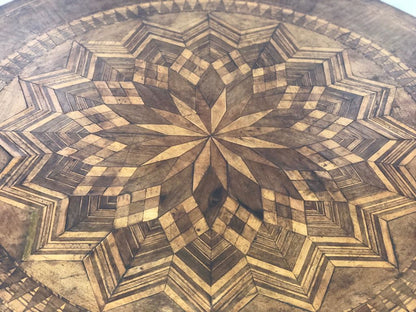 Tavolo di Rolo. Tarsia geometrica diametro 90 cm
