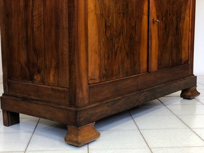 Charles X walnut sideboard in walnut feather