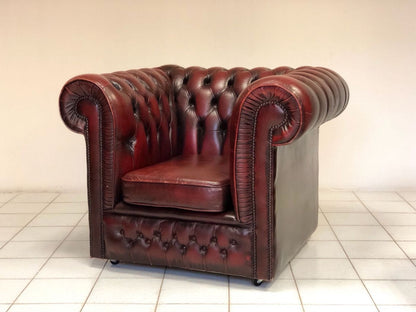 Poltrona inglese Chesterfield in cuoio