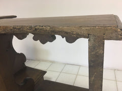 Coppia di inginocchiatoi lombardi in noce Luigi XIV