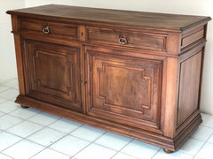Credenza in noce due porte . L 170 cm