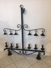 Lampadario in ferro battuto