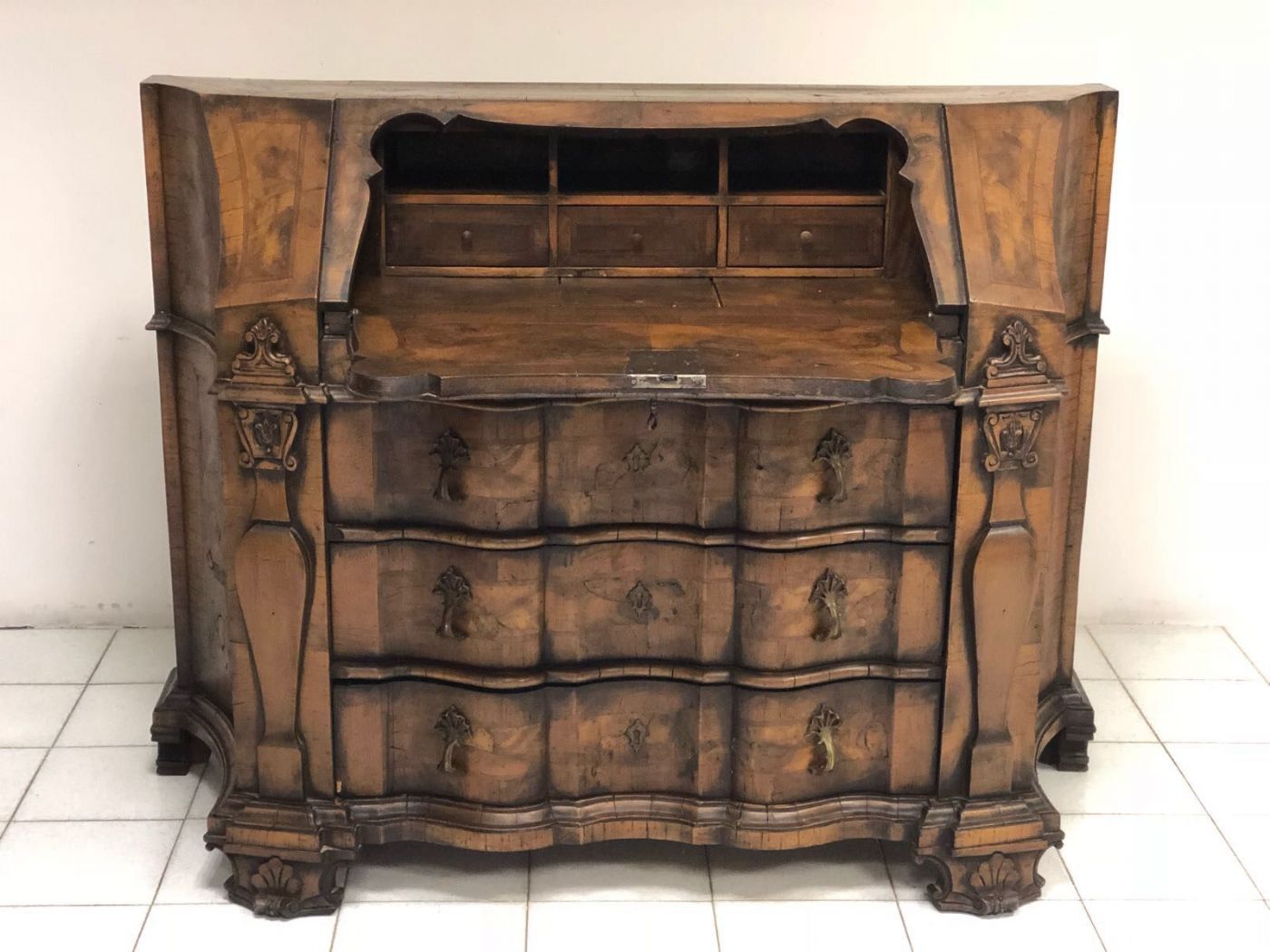 Venetian flap. Moved forehead and hips