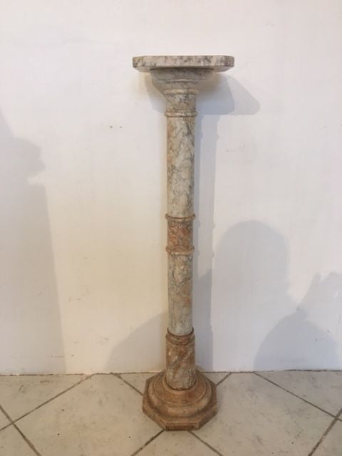 Colonna impero in marmo