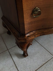 Mobiletto buffettone.XVIII secolo