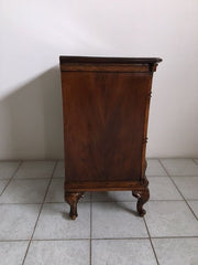Mobiletto buffettone.XVIII secolo
