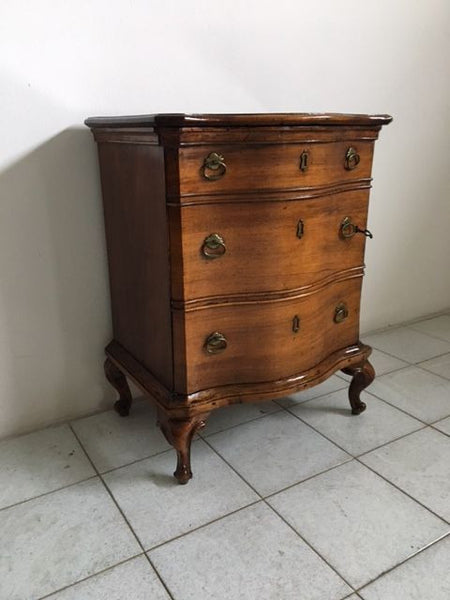 Mobiletto buffettone.XVIII secolo