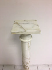 Colonna impero in marmo di carrara
