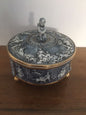 Capodimonte ceramic casket
