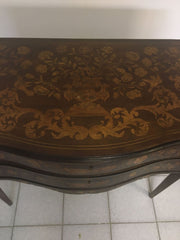 Cassettone direttorio olandese intarsiato