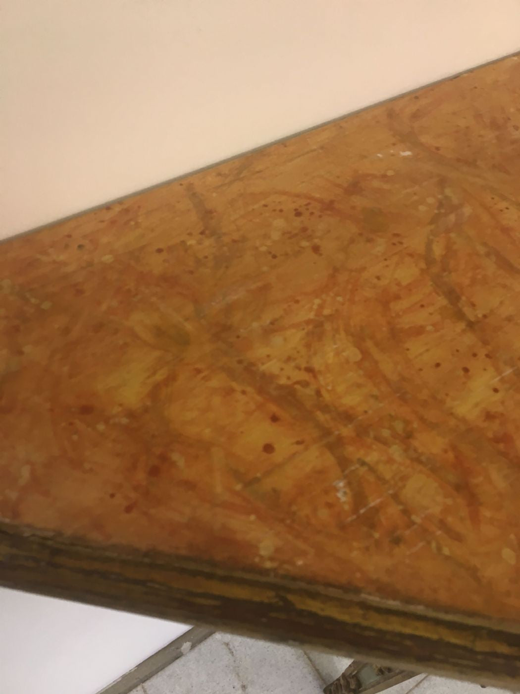 Consolles laccata e dorata