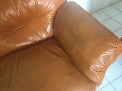 Two-seater sofa with pouf (poltrona Frau)