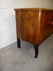 Cassettone Direttorio Emiliano