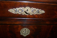 Cassettone Carlo X (piuma di mogano)
