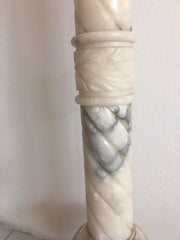 Colonna in marmo di carrara