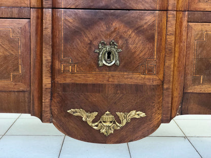 Chest of drawers moved on the front. Napoleon III