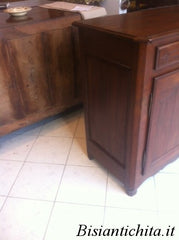 Credenza provenzale in ciliegio quattro porte