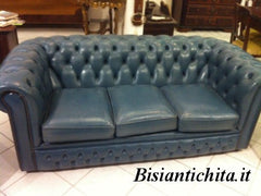 Divano e poltrone Chesterfield cuoio blu cobalto anni '60