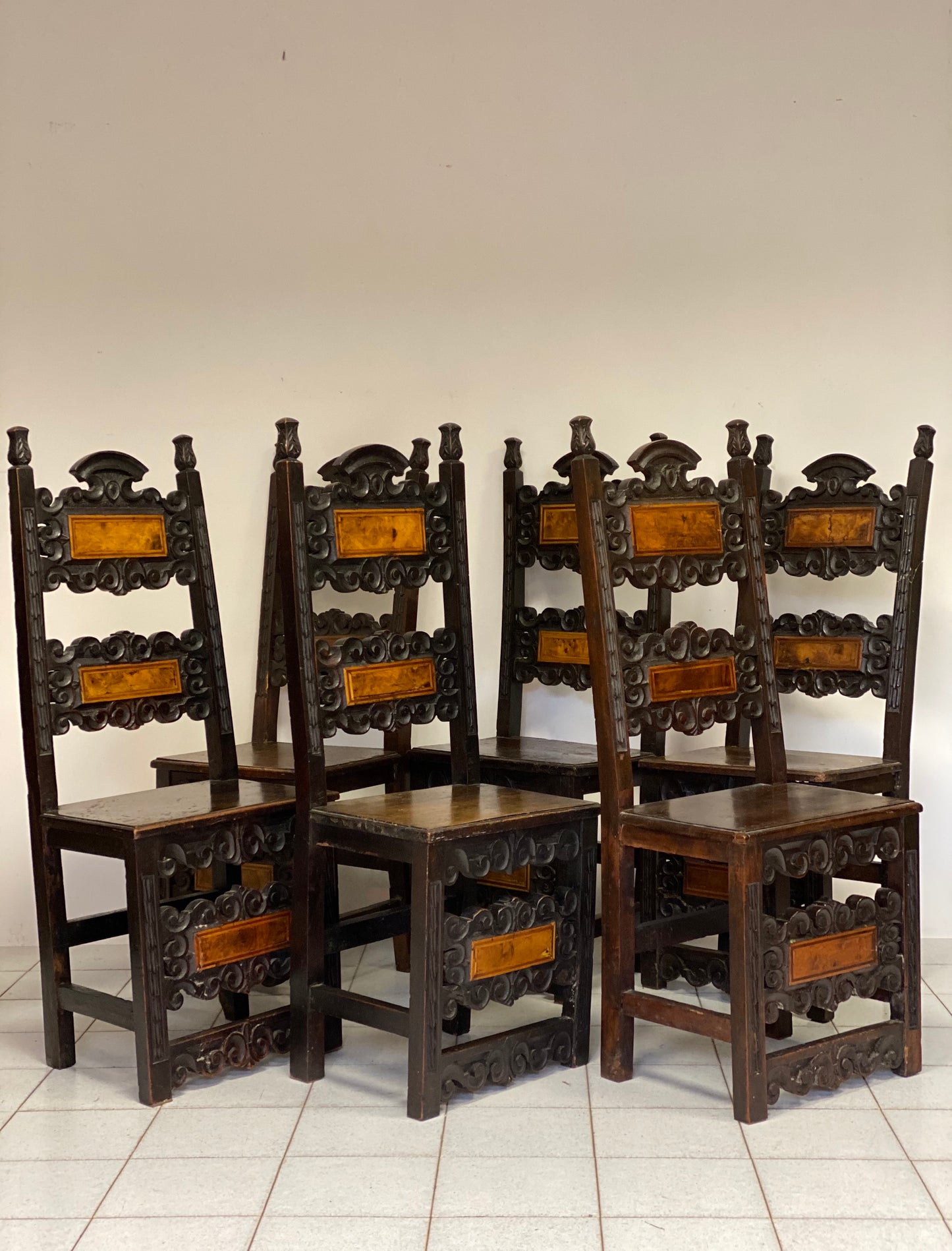 Group of six Lombard chairs in walnut. Early 17th century
