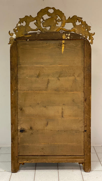 Charles X mirror, gilded carved wood, 19th century.