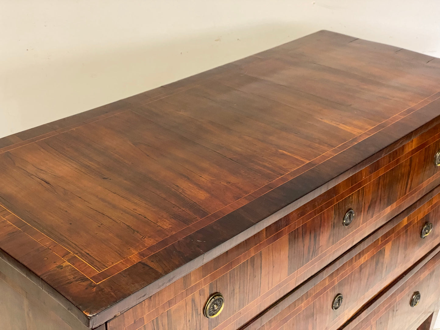 Louis XVI chest of drawers. Emilia Modena late 18th century