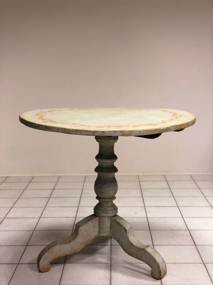 Lacquered and painted sail table. 19th century