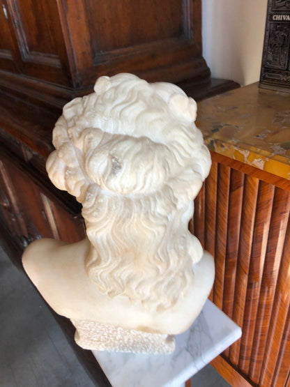 Busto in marmo bianco donna nobile . XIX secolo