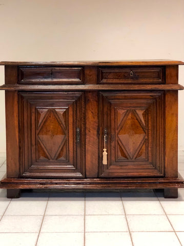 Credenza in noce Luigi XIV . Fine XVII secolo