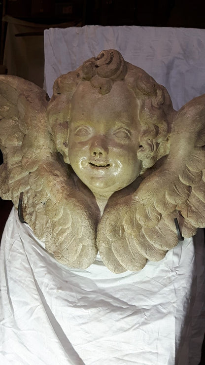 Winged Cherub in Istrian marble. Venice 16th century