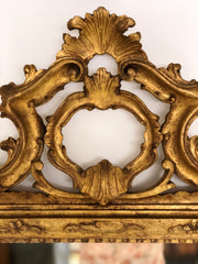 Specchiera intagliata e dorata . Venezia inizio XIX secolo
