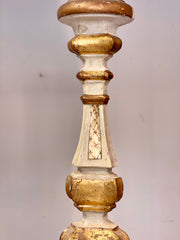 Gruppo di quattro candelieri Luigi XIV . Marche XVII secolo