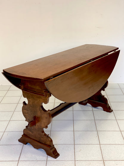 Walnut slatted table