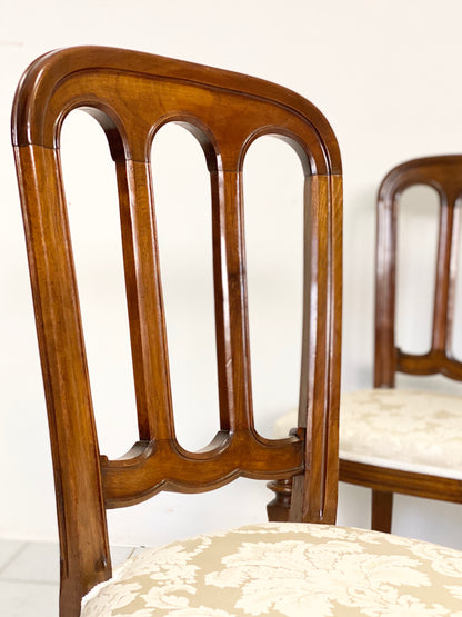 Group of four Lombard walnut chairs, mid-19th century