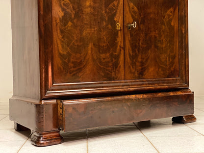 Secretaries Charles X feather mahogany. 19th century