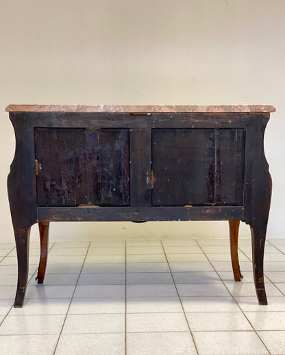 Cassettone a forma bombata .bois de rosa ebano viola . XIX secolo