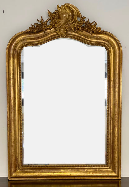 Specchiera legno intagliato dorato. XIX secolo . Restaurata