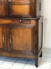 Credenza libreria restaurata . XVIII secolo