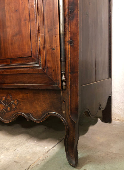 Louis XV wardrobe carved cherry. 18th century