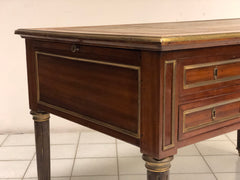 Scrivania da centro XIX secolo