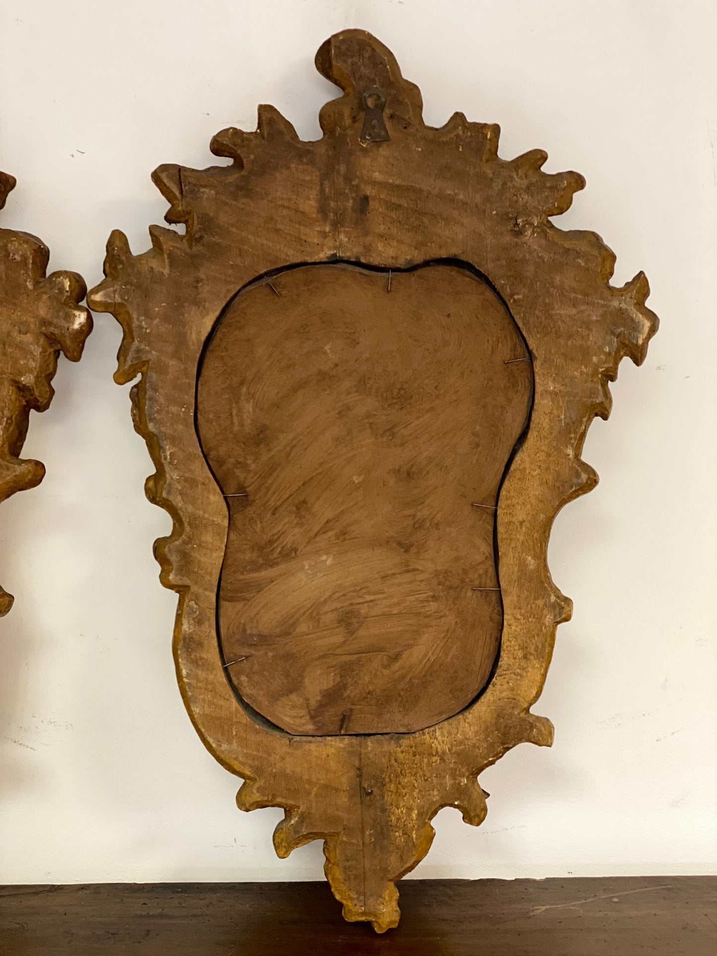 Coppia di ventole lignee intagliate argento mecca . Venezia fine XVIII