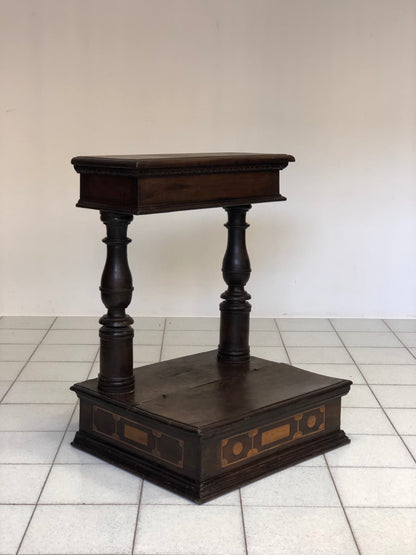 Louis XIV Balustrade Kneeler Emilia Ferrara