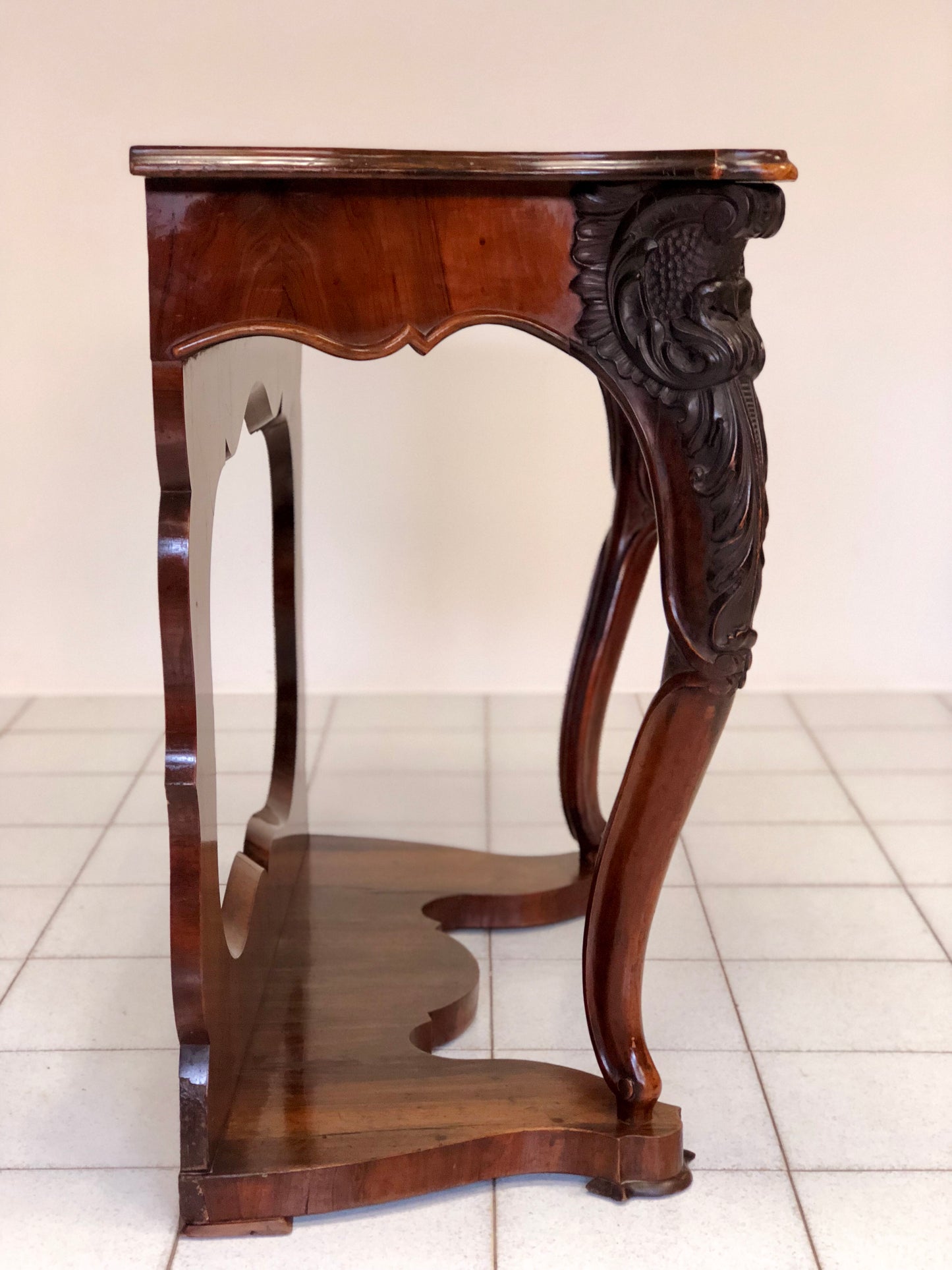 Consolles Lombarda Carlo X . Noce e radica